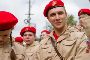 Россия продолжает милитаризацию детей на ТОТ, в частности в Запорожской области — Лубинец