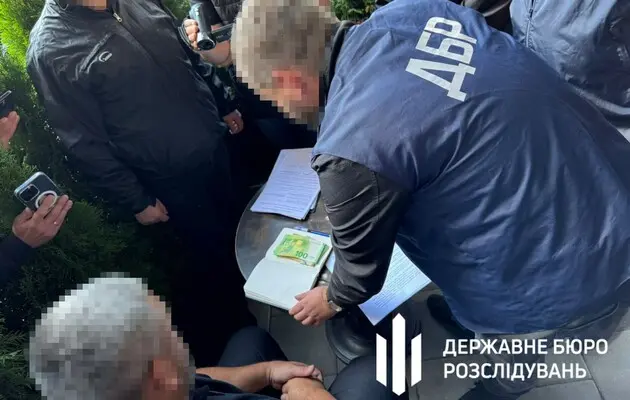 Керівника Західного міжрегіонального управління виконання покарань затримали на хабарі