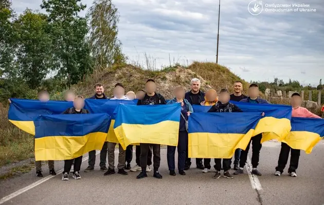 Україна повернула з російської окупації дев'ятьох дітей та юнака