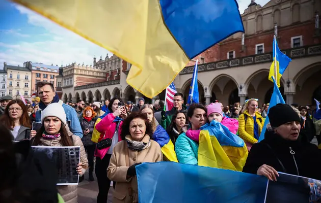 Як повернути українців в Україну