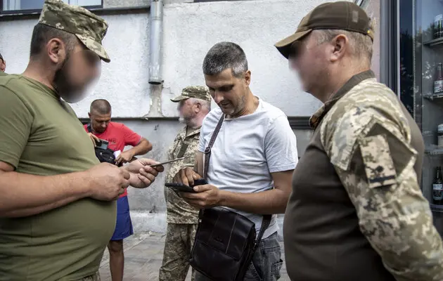 В Нацполиции объяснили ситуацию с мобилизационными рейдами