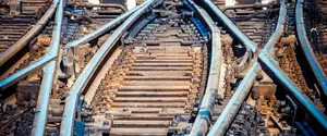 Российская армия ударила по железнодорожной станции в Днепропетровской области: пострадала работница