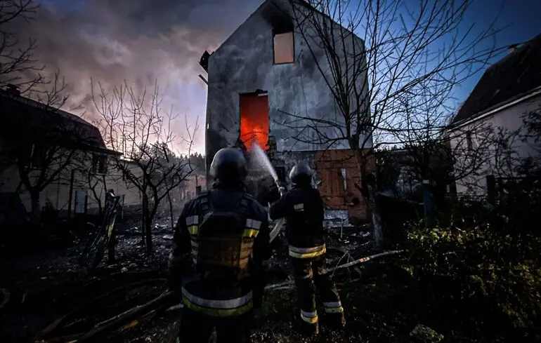 У п'яти районах Київської області внаслідок атаки дронів-камікадзе зафіксовано пошкодження 