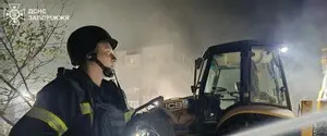 Россияне нанесли авиаудары по Запорожской области: два человека заблокированы в многоэтажке