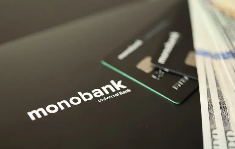 Карты monobank теперь можно пополнить на «Укрпочте»