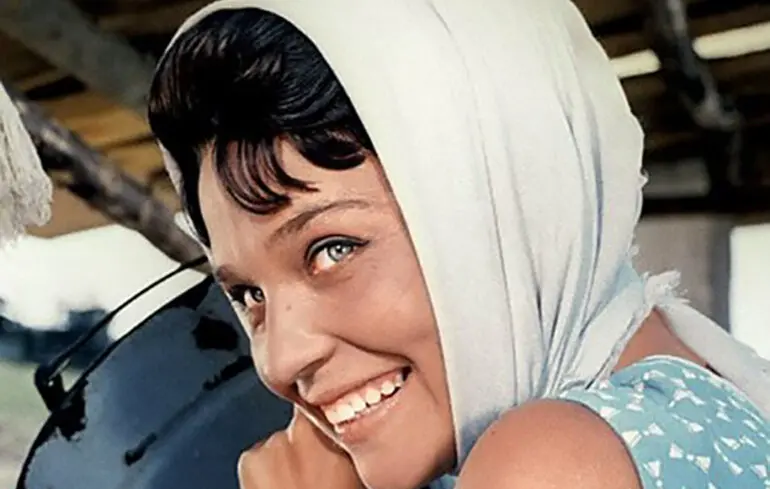 кадр з фільму "Стряпуха", 1965 р.