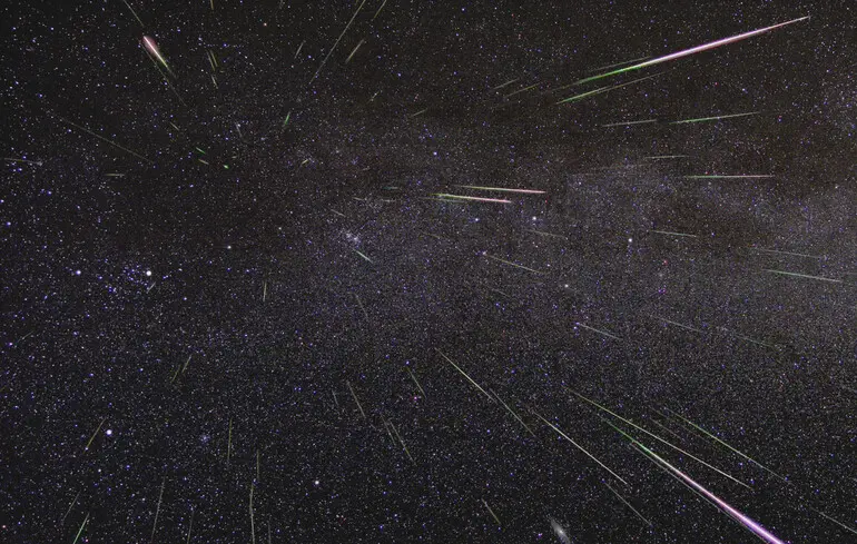 Пик последнего звездопада года можно наблюдать 13-14 декабря
