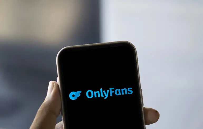 350 украинок заработали на OnlyFans более 300 млн гривен