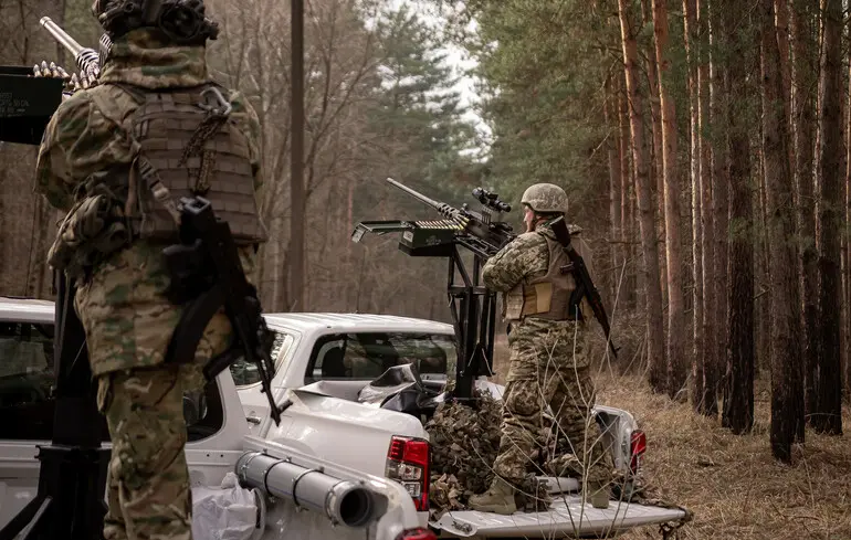 Сили оборони вночі знешкодили російські дрони, але ракети збити не змогли