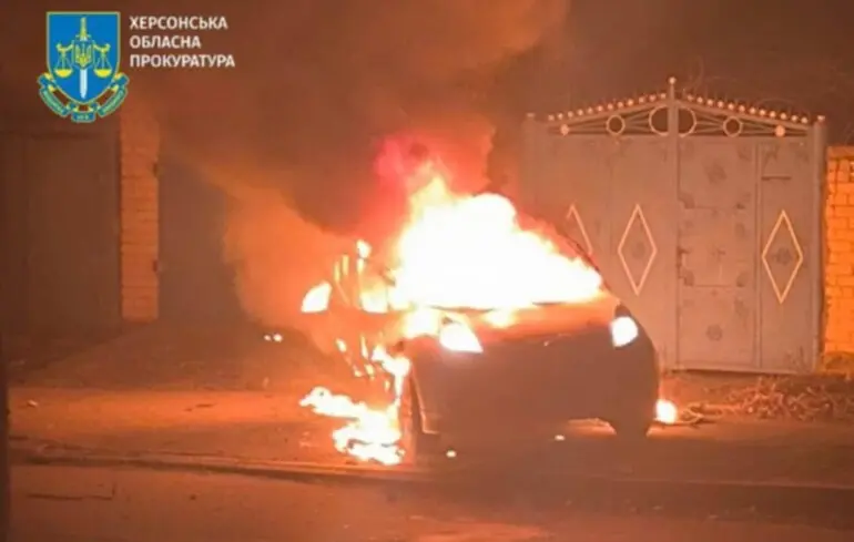 Наслідки массованого обстрілу Херсона - місцева влада розповіла про перших постраждалих