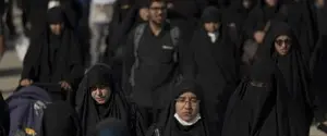 В Иране отложили ужесточение наказания за неправильное ношение хиджаба 