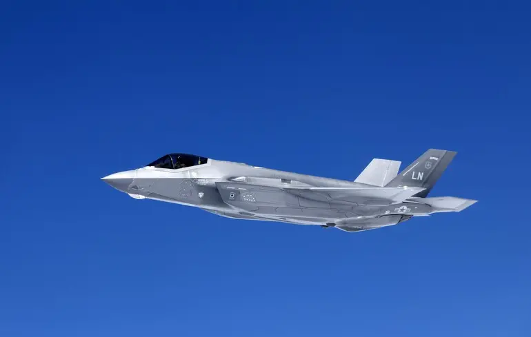 Маск розкритикував винищувачі F-35: у Lockheed Martin іронічно відповіли