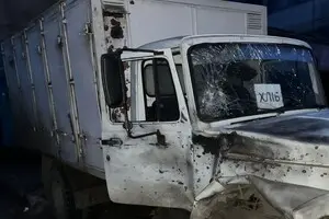 Війська РФ масовано завдали ударів по одному з районів Дніпропетровщини: є поранений та руйнування
