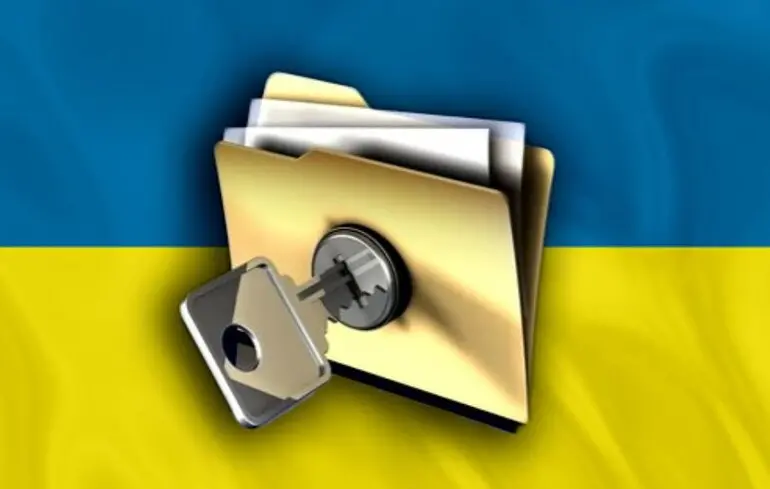 Украинцы могут снова регистрировать браки и рождения: возобновлена работа ГРАГС