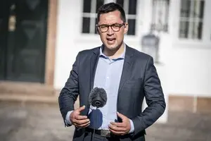 Премьер Гренландии встретится с королем Дании на фоне заявлений Трампа захватить остров — Reuters 