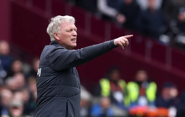 Дэвид Мойес