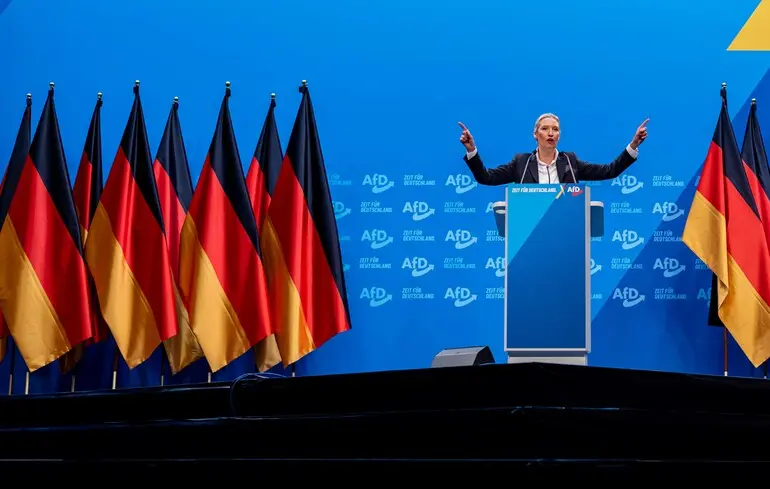 Солидер "Альтернатива для Германии" (AfD) Алиса Вайдель