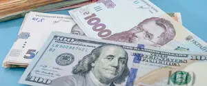 В НБУ пояснили послаблення гривні на початку року