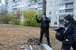 Россияне ударили по Харькову дроном. Пострадали мирные жители