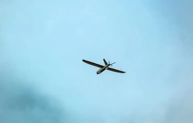 Росіяни дроном вбили чоловіка в Антонівці. Ворог весь ранок атакує селище БпЛА