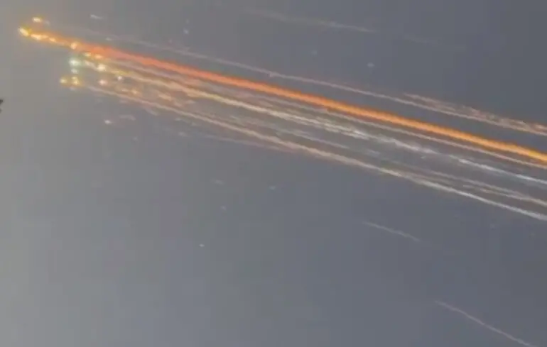 Starship взорвался в небе над Атлантикой