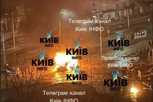У Києві після удару балістикою спалахнула пожежа, росіяни влучили ракетою по водогону, у місті загинули люди