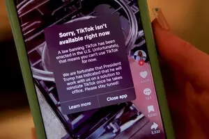 TikTok прекратил работу в США — Reuters