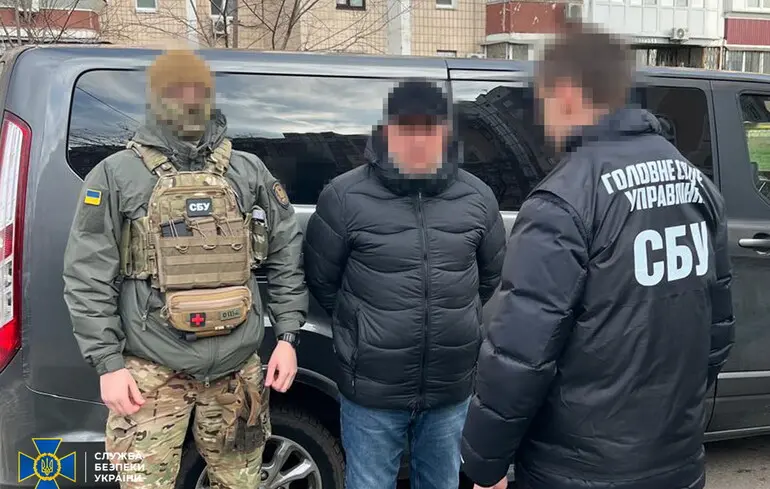 В столице СБУ задержала адвоката, который вербовал агентов для военной разведки РФ