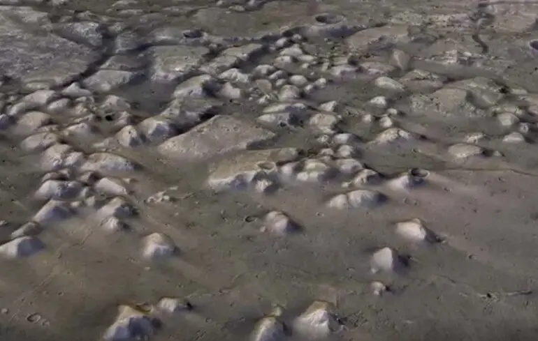 Пагорби на Марсі є слідами стародавнього океану