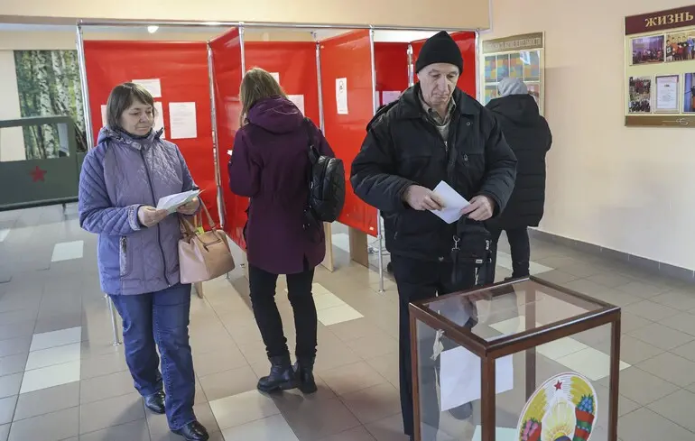 Выборы в Беларуси превратились в политическое шоу. Это фарс – МИД