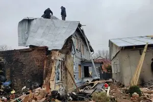 Росіяни дронами-камікадзе атакували Чернігів: пошкоджено 25 будинків