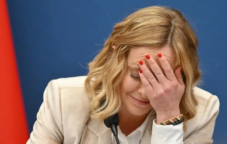 Отпустила разыскиваемого МУС преступника – против Мелони возбудили дело