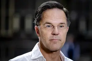 Рютте провел первый телефонный разговор с новым главой Пентагона