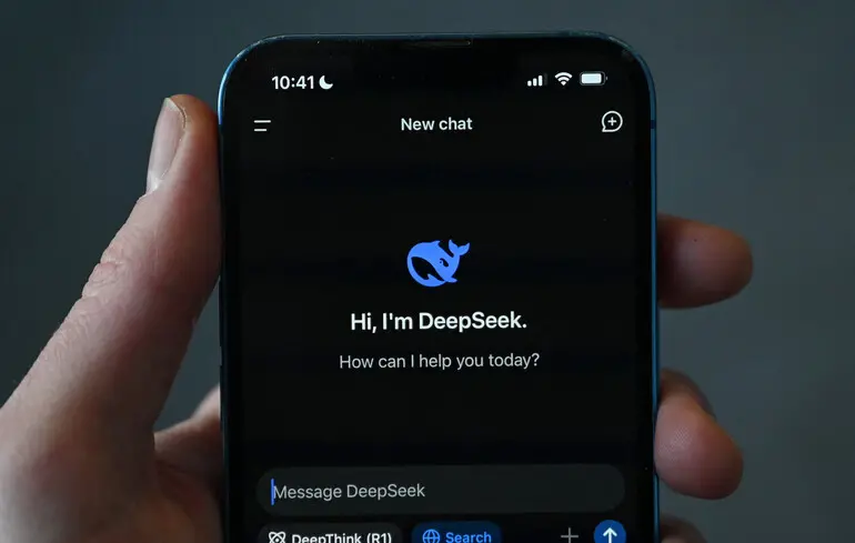 Італія заблокувала чат-бот DeepSeek через проблеми з безпекою