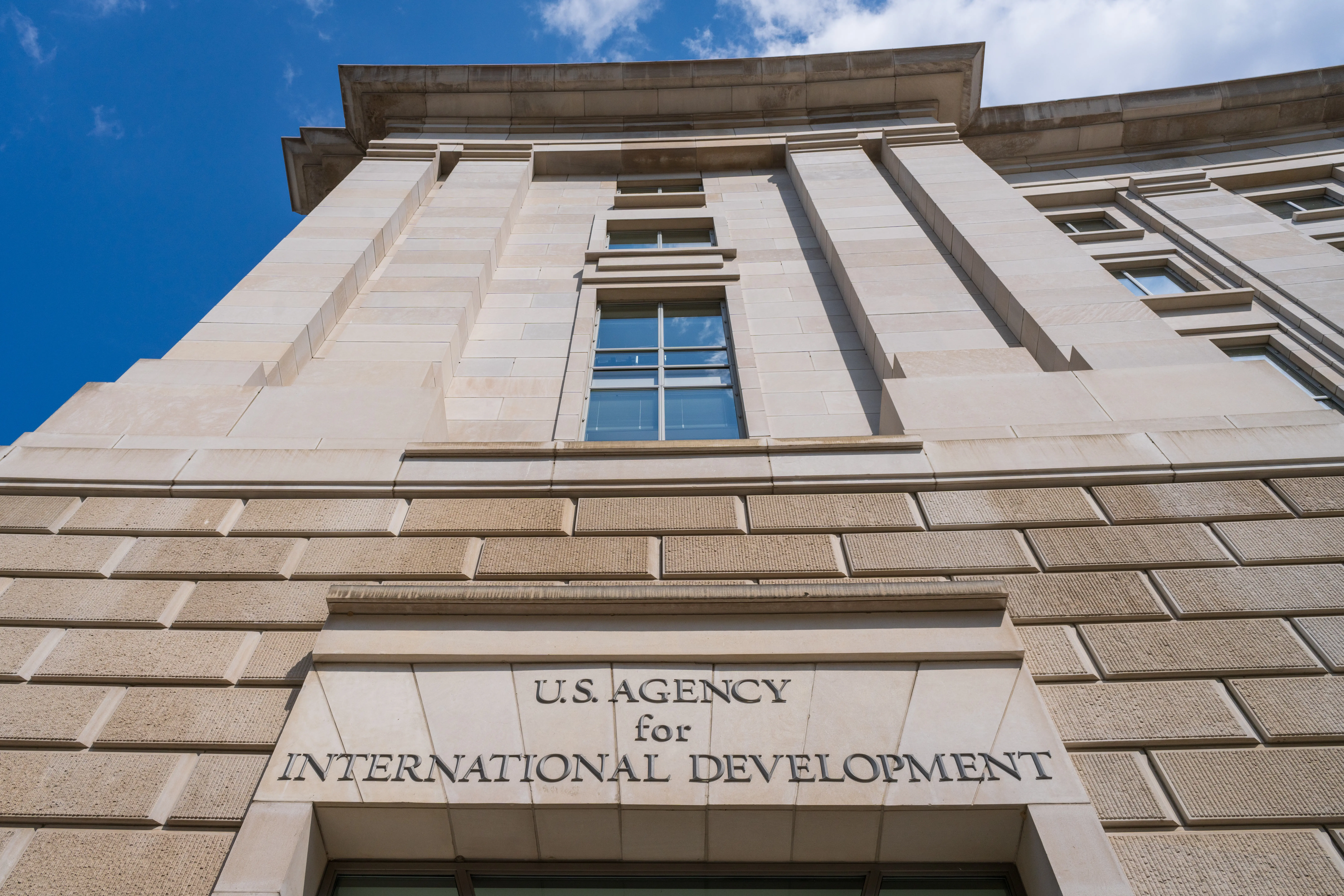 Дональд Трамп хоче ліквідувати USAID? – Politiсo дізналося про плани нової адміністрації