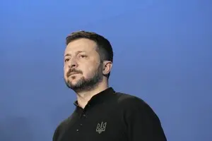 Зеленский об идее Макрона разместить европейские силы в Украине: 