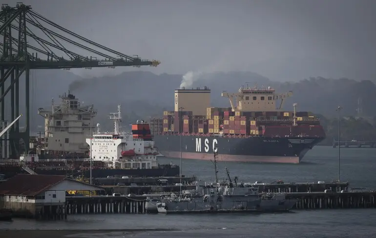 Администрация Панамского канала отрицает заявление Госдепа США об отмене платы за транзит для американских кораблей