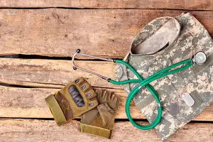 Бронирование медиков или помощь фронту: дилемма мобилизации специалистов