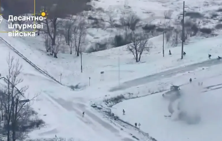 ДШВ показали штурм, під час якого захисники зайняли нові рубежі у Курській області 
