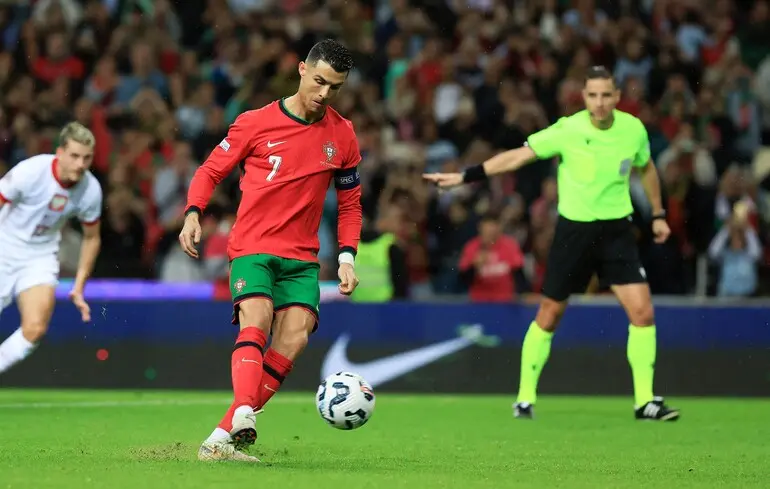 Названо найбільш високооплачуваного спортсмена світу