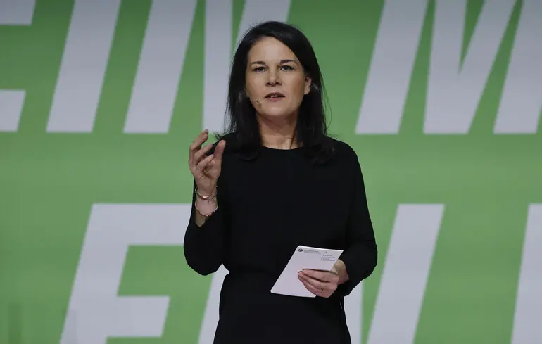 Миру через голови українців та європейців не має бути — МЗС Німеччини