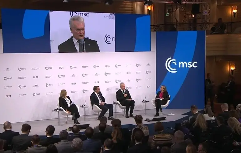 Гітанас Науседа застеріг від небезпеки швидкого миру за рахунок України