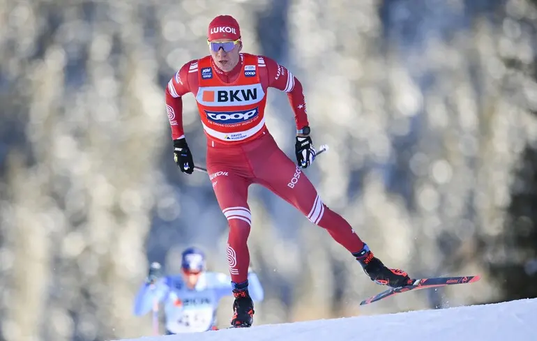 Российского лыжника Большунова не допустили на турнир в Италии