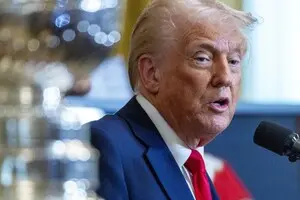 Мнения Трампа давно воспринимаются украинцами как пророссийские — The Times
