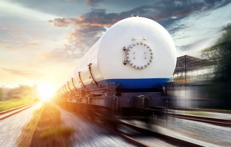 В США порахували, як зросло постачання зрідженого газу з РФ в країни ЄС в 2024 році та хто був лідером 