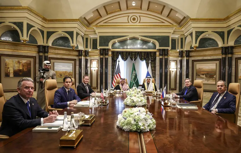 Українське громадянське суспільство засудило перемовини США та РФ про Україну