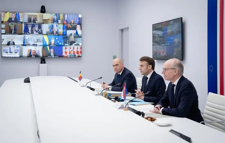 Макрон проинформировал Зеленского о результатах саммита в Париже: о чем договорились лидеры