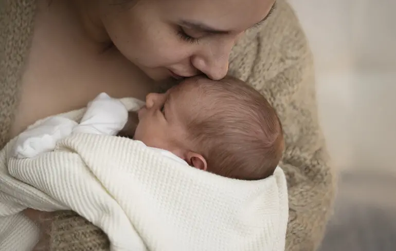 Трускавец планирует поддерживать рождаемость дополнительными выплатами семьям