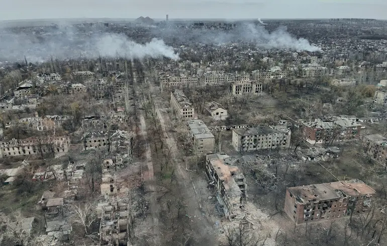 Так выглядят теперь ряд украинских городов. Торецк, осень 2024 года