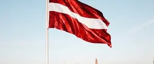 Латвія встановила новий рекорд з купівлі зброї в Росії  